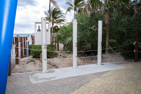 Samson Ocean Front Park - Showers